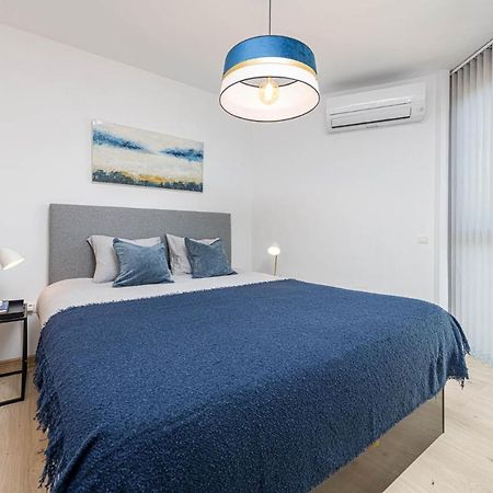 Mediterraneo Beach Apartment In Malaga By Solaga Holiday Homes ภายนอก รูปภาพ