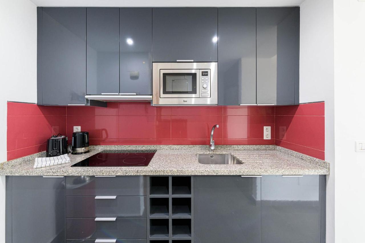 Mediterraneo Beach Apartment In Malaga By Solaga Holiday Homes ภายนอก รูปภาพ