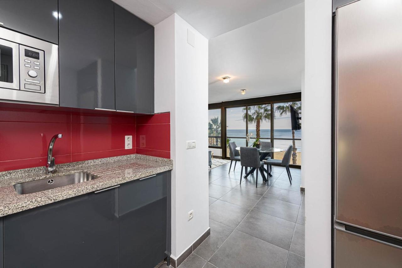 Mediterraneo Beach Apartment In Malaga By Solaga Holiday Homes ภายนอก รูปภาพ