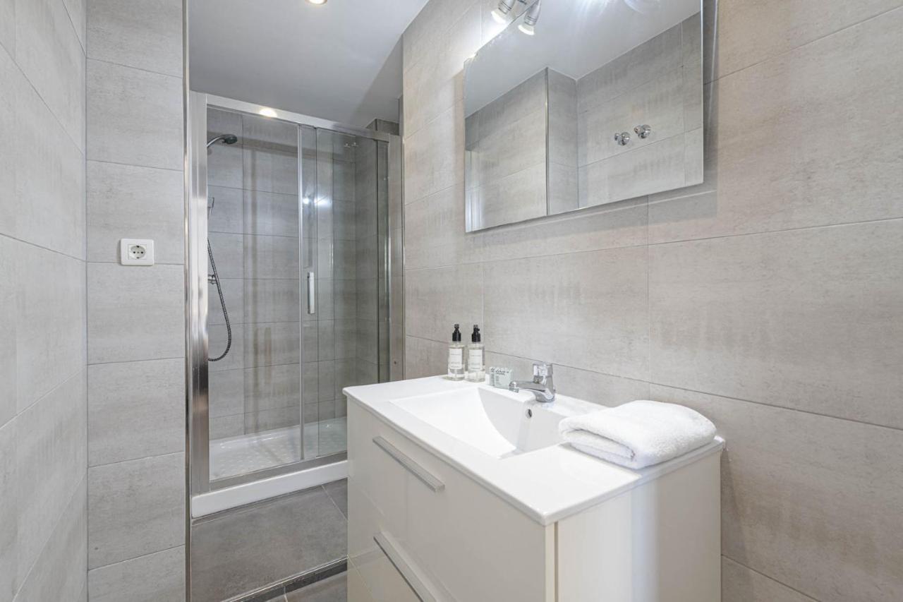 Mediterraneo Beach Apartment In Malaga By Solaga Holiday Homes ภายนอก รูปภาพ