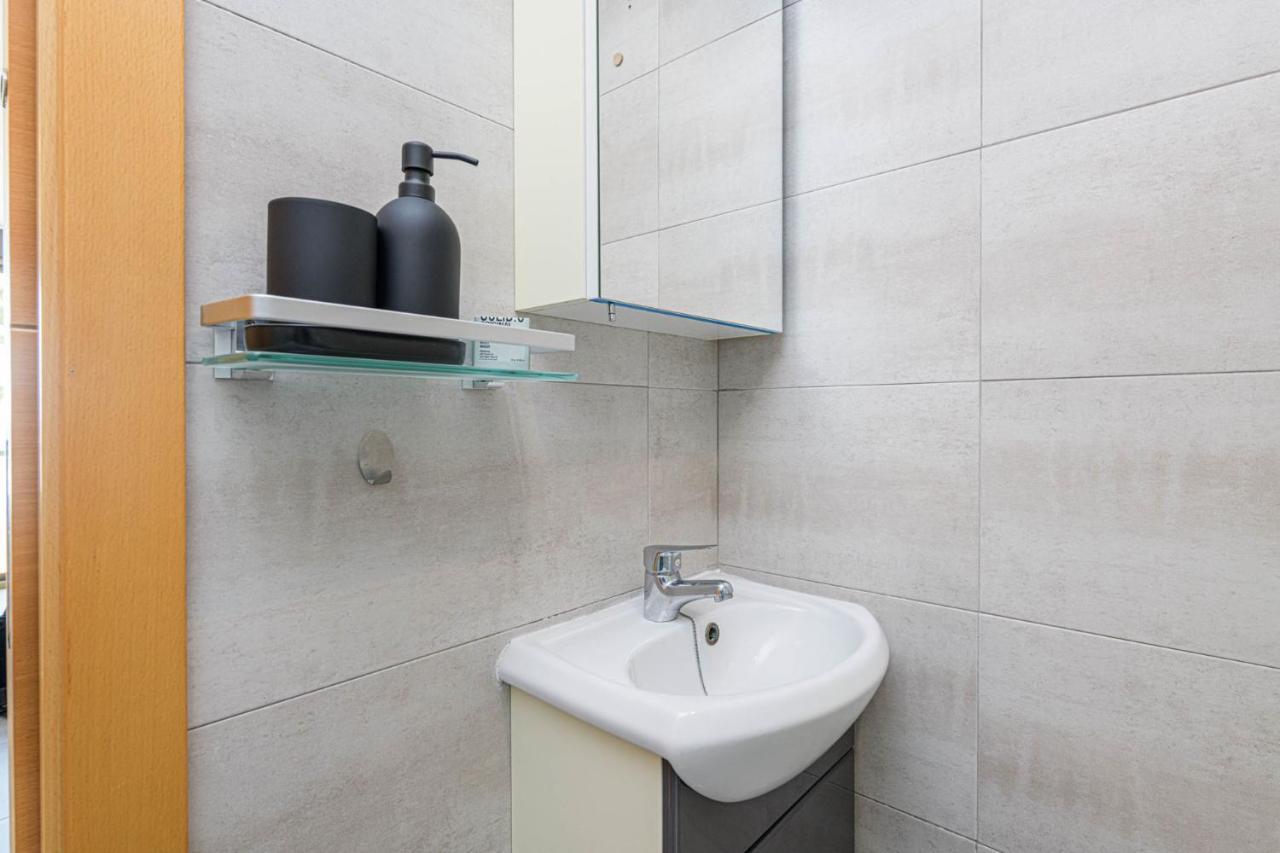 Mediterraneo Beach Apartment In Malaga By Solaga Holiday Homes ภายนอก รูปภาพ